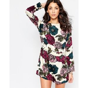 Motel Pants - Motel 'Mollie' Graphic Floral Print Romper Motel Pants - Motel 'Mollie' Graphic Floral Print Romper
